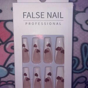 White French-tip Press-on Nails 24pcs